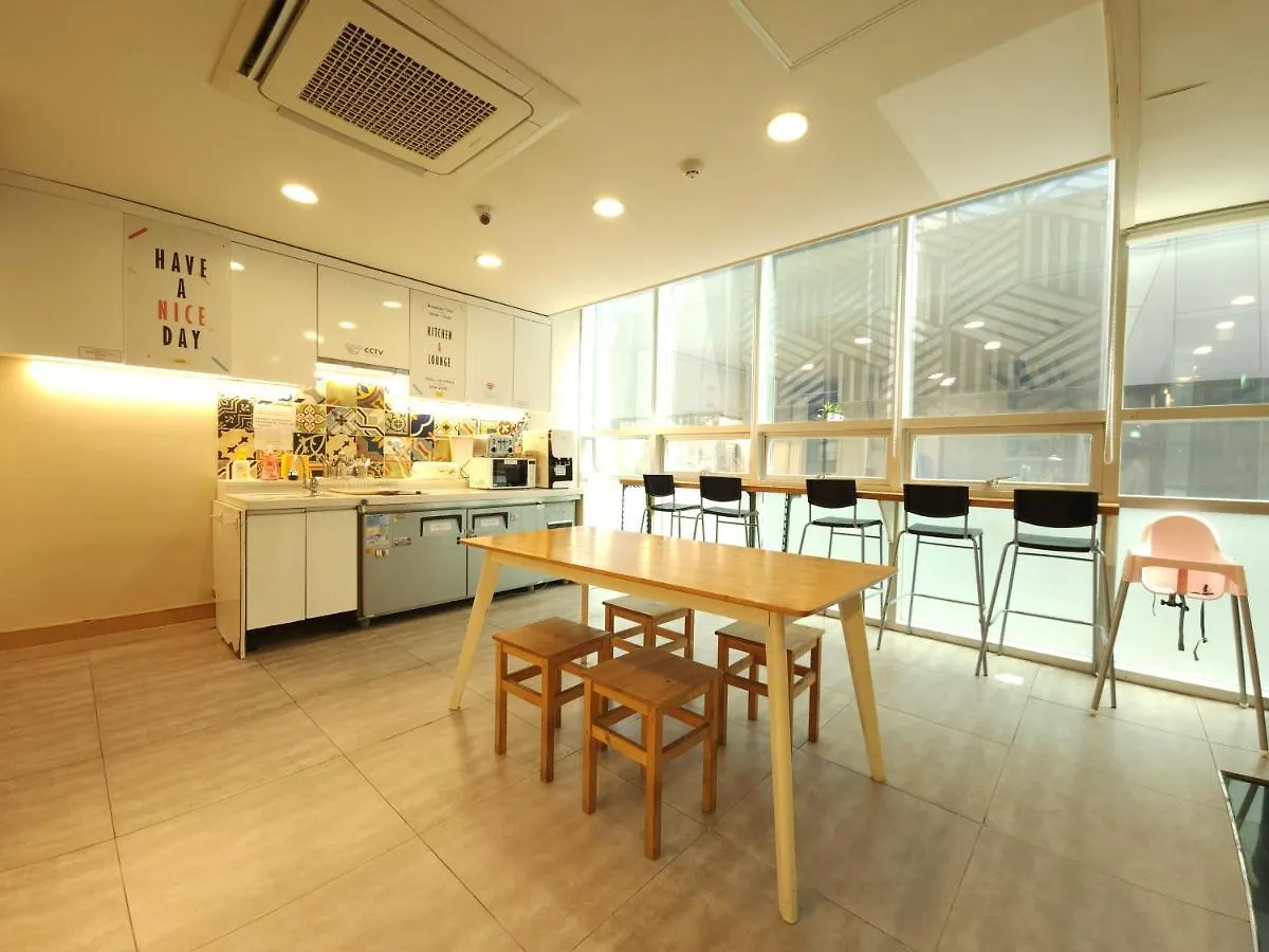 Oyo Hostel Myeongdong 1