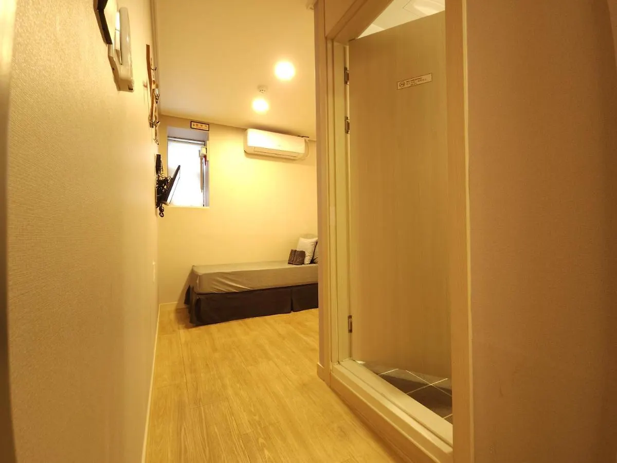 Oyo Hostel Myeongdong 1 0*, Seoul
