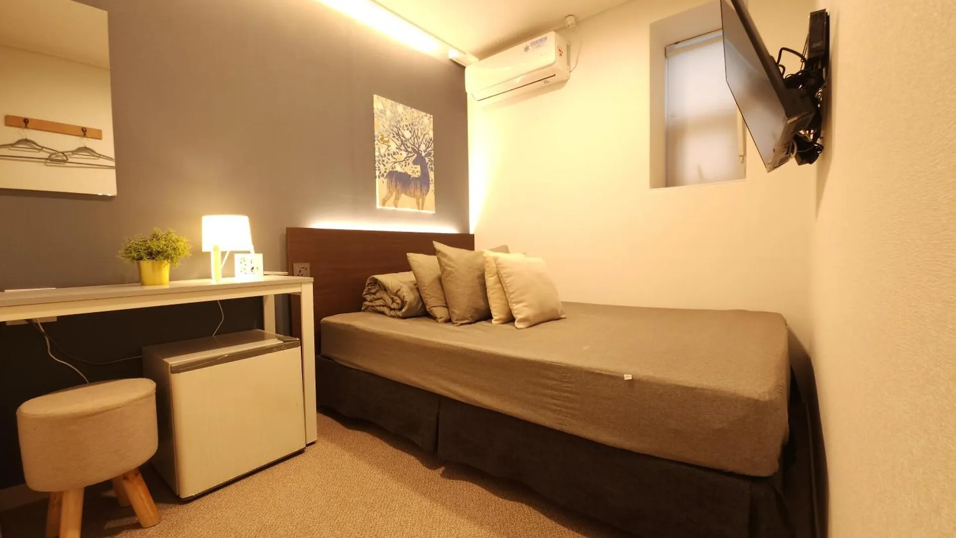Oyo Hostel Myeongdong 1 0*, Seoul South Korea