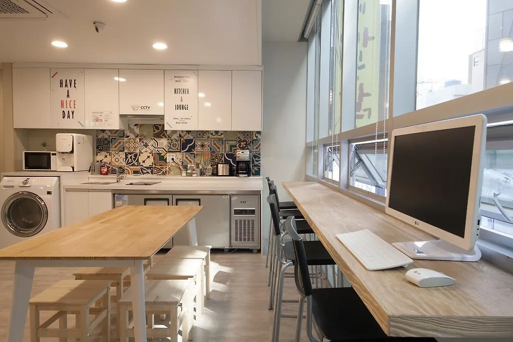 Oyo Hostel Myeongdong 1  Seoul